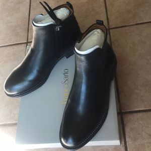 🆕Black Booties by Franco Sarto❗️